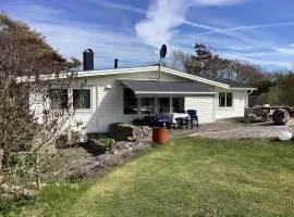 4 star holiday home in Hamburgsund