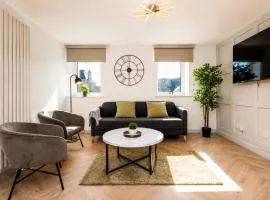 Nr Gala Water walks & countryside trails -WiFi-5BR