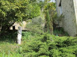 Songbird Sanctuary, dovolenkový dom v destinácii Civray-de-Touraine