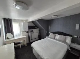 1 bed flat