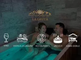 La Gruta Glamping