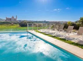 Twilight Gozitan Farmhouse With Pool - Happy Rentals