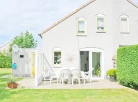 Bungalow in Breskens near the Beach