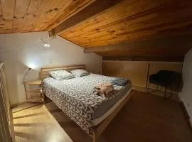 Dépendance de maison avec terrasse privée Bormes