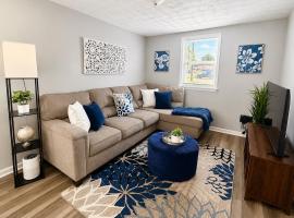 Cozy 2 Bdrm Cottage King bed, Hotel in Portsmouth