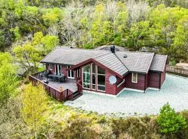 Lovely Home In Nedstrand With Sauna