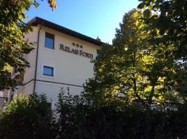 Relais Forti, hotel v mestu Colfiorito