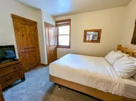 Antlers Gulch 501 by SummitCove Lodging