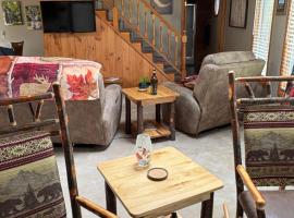 Woodland Hideaway, Hotel in Naples