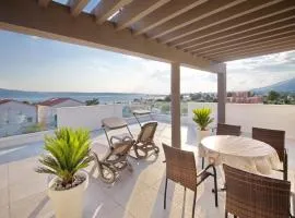 Luxury Apartment Sea View & Private Terraces