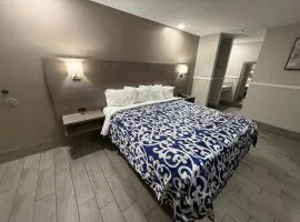 SimpleStay Inn & Suites