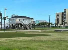 Relaxing Beachside 1BR Studio Near North Beach