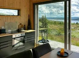 Small Mountain Cabin In Pastoral Area By Syndin