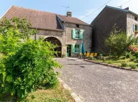 Maison rénovée à la campagne avec jardin et animaux acceptés près de Vesoul - FR-1-583-414
