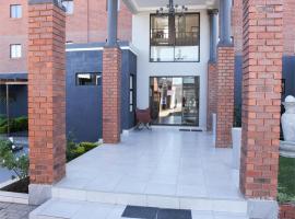 Papas Hotel Ga Marishane, hotel a Ga-Marishane