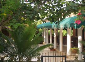 Hacienda De La Bahia, hotel with pools in Arroyo Barril