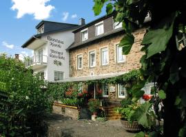 Weingut Klein-Götz, privatni smještaj u gradu 'Bruttig-Fankel'