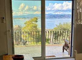 Vila with amazing view near the beach, viešbutis mieste Vathí