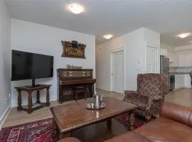 The Art Of Living Modern 2Br Suite In Langford