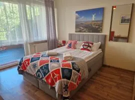 Apartament TRZY POMOSTY Villa Mistral z opcją PARKINGU
