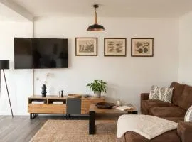 Kurparkblick Villa Käthe - Ferienwohnung mit Balkon & Parkblick nahe Strand