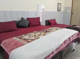 Hotel Badri Palace