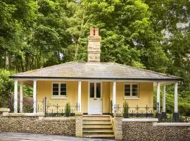 Beautifully renovated Edwardian gatehouse - East Lodge