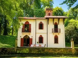 Lake House by Veneto Villa