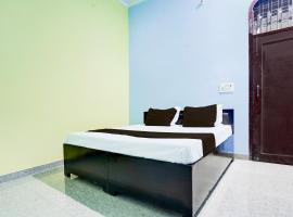 SPOT ON guest house, отель в городе Bulandshahr