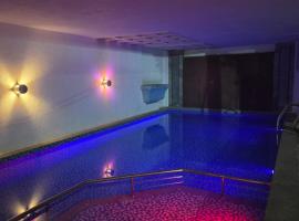 Cocobay Villa, hotel em Covelong