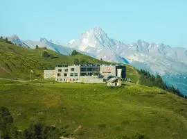 Chetzeron Mountain Boutique Hotel