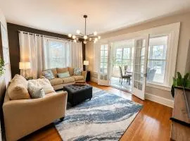 Stylish 3BR Syracuse Home Near SU, Downtown & Destiny USA