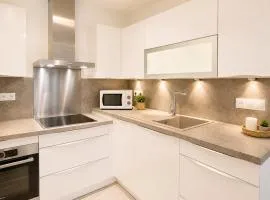 Majestic Studio Paris - Disneyland - Free Parking