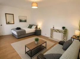 Harold Wood Lodge