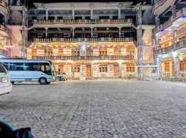 Burj Al Kalam Hotel
