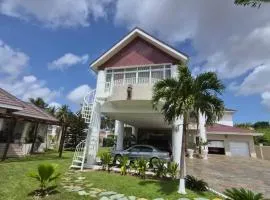 Nyaniba Villa