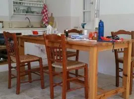 Heledoni House