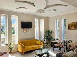 Guesthouse Maka, hotell i Ureki