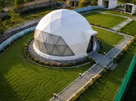 PakDomes Glamping