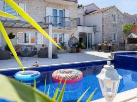 Luxury Sea View Apartment John with Pool & Jacuzzi
