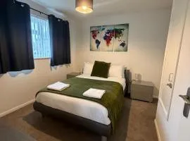 MySA- 2BR House Near City Centre and Cardiff Bay with 2 Parking Spaces and Large Garden