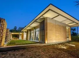 Daksh The Earth House Pavagadh