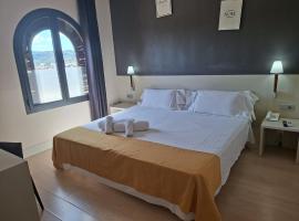 Hotel El Castell, hótel í Sant Boi del Llobregat