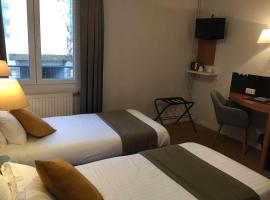 Viesnīca Hotel les voyageurs pilsētā Saint-Renan