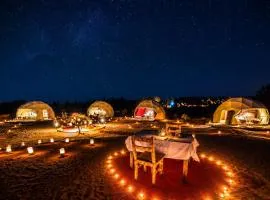 Luxury Sahara Desert Glamping Experience in Merzouga