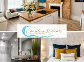 The Bournemouth Haven - Brought to you by Coastline Retreats - Grand 2 bedroom luxury apartment - 3 mins walk to beach - Superfast Wifi - Sleeps 6