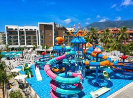 Blue Wave Suite Hotel, hotel en Alanya