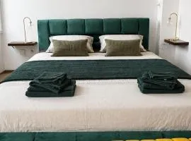 Studio chic et confortable