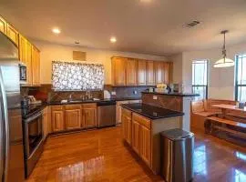 Hill Country Beauty in Red Beautiful Large Home! Very Spacious!