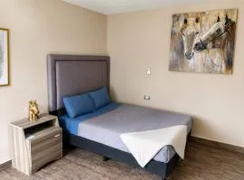 Suite corcel, Paseo Durango